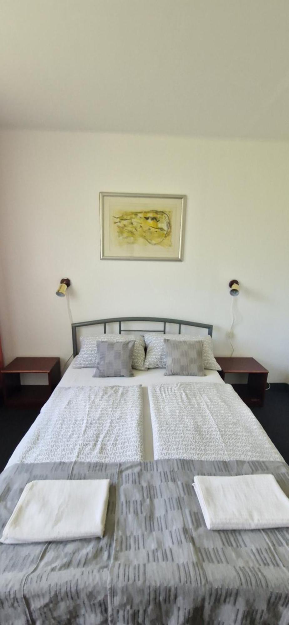 Aranypart Hostel Siófok Buitenkant foto